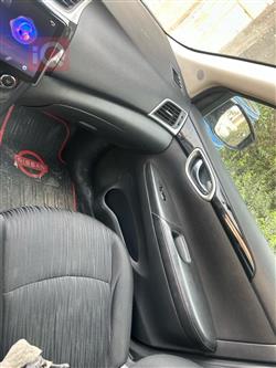 نیسان سێنترا